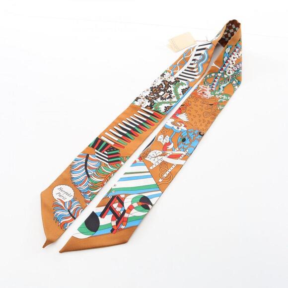 HERMES Brown Silk Scarf - Picture 5 of 6